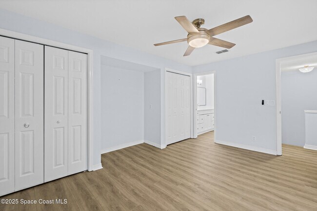Building Photo - 8753 Live Oak Ct