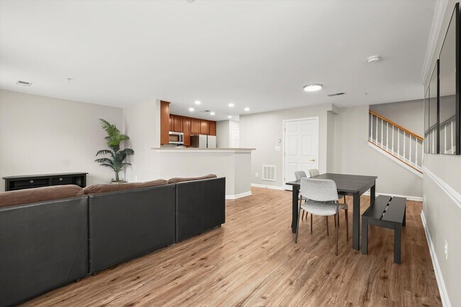 Building Photo - 11214 Wortham Crest Cir