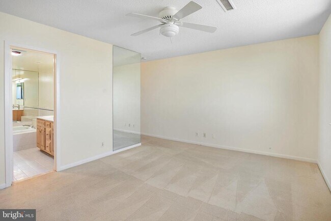 Building Photo - 5505 Seminary Rd