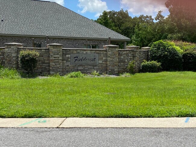Building Photo - 3909 Fielding Ct