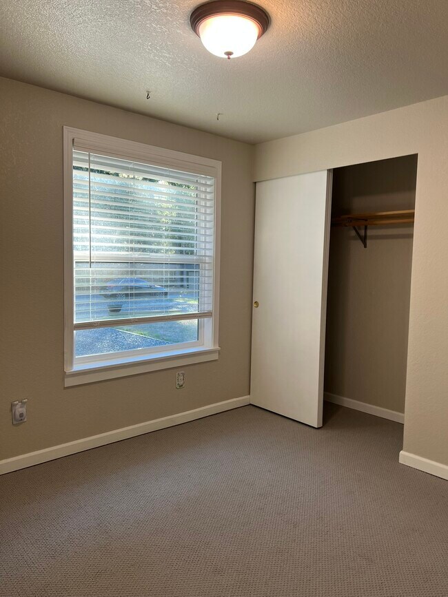 Building Photo - 14304 49th Ave Ct NW