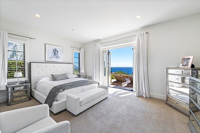 Building Photo - 34 Surfspray Bluff