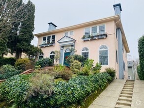 Building Photo - Amazing Irvington Charm - 3 bedroom Duplex...