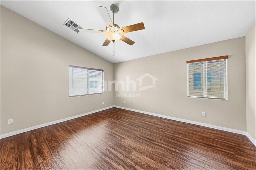 Building Photo - 6489 Holyrod Park Ct