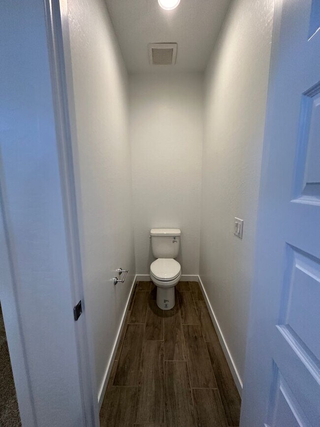 Building Photo - Nextgen home in Phoenix