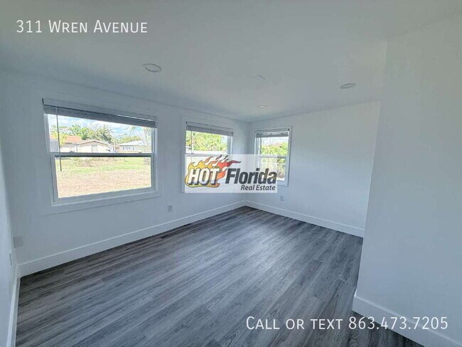 Building Photo - 311 Wren Ave