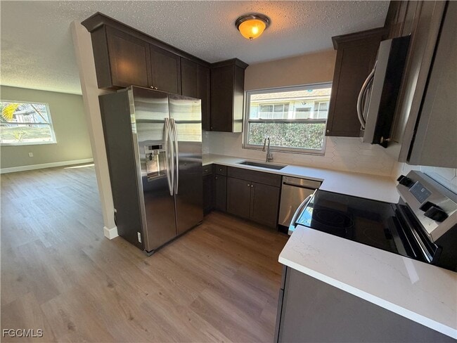 Building Photo - 19181 Tangerine Rd