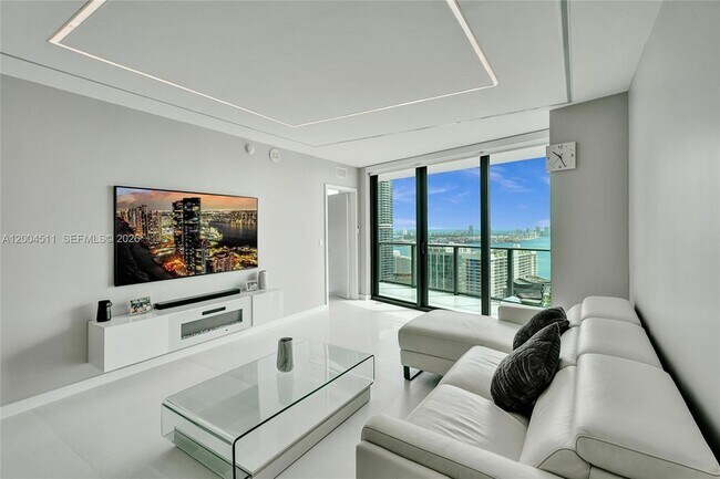 Building Photo - 1300 S Miami Ave