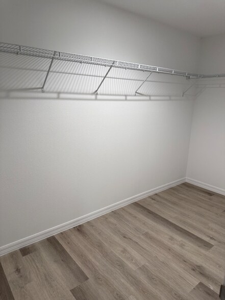 Building Photo - 20661 SW Marine Blvd