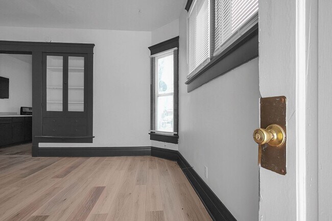 Building Photo - 51 E North St