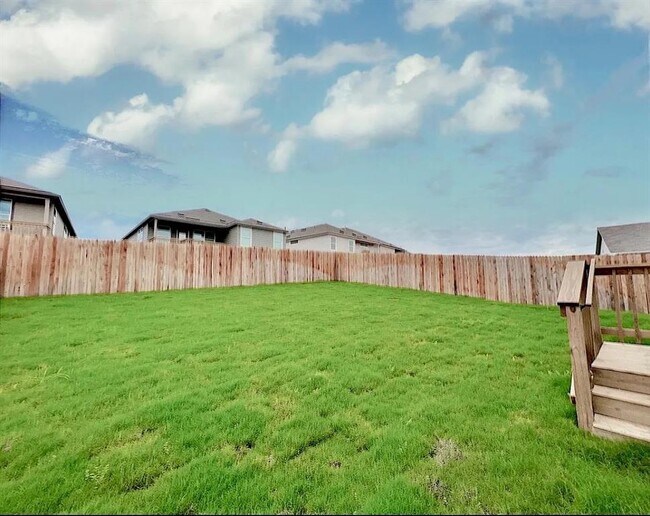 Building Photo - 5823 Forenoon Dr