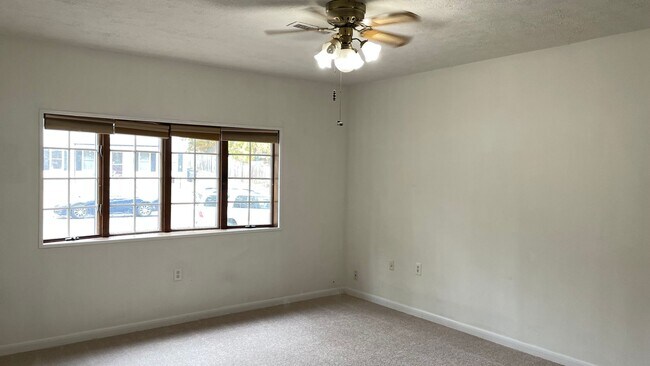 Building Photo - Single Family Home in Woodbridge