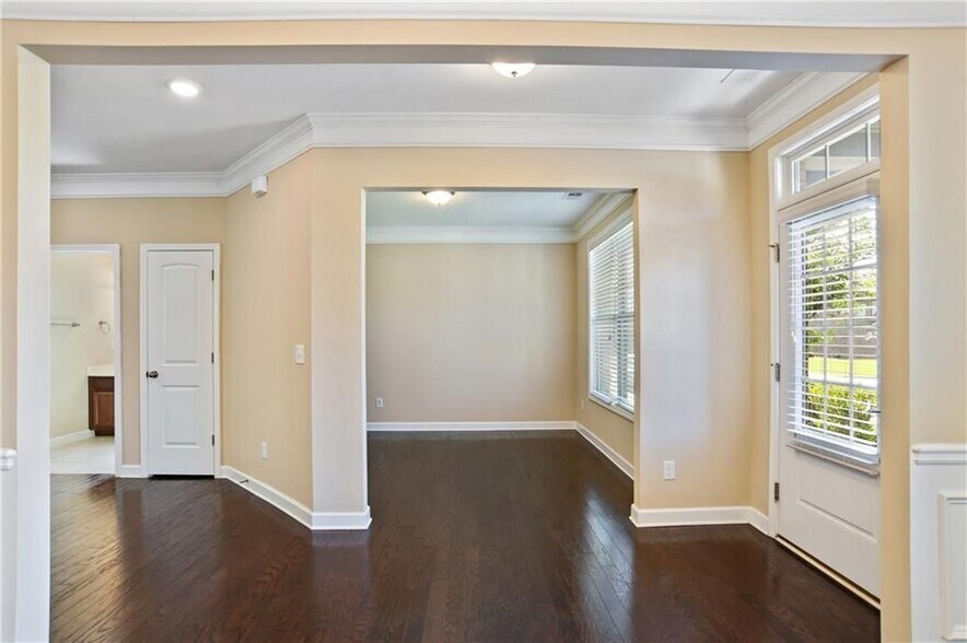 Building Photo - 4835 Edgemoore Trce