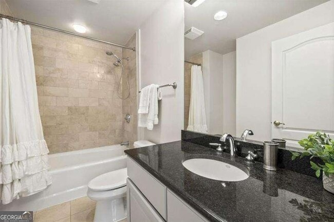 Building Photo - 195 14th St NE