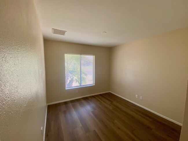 Building Photo - 3137 W Campo Bello Dr