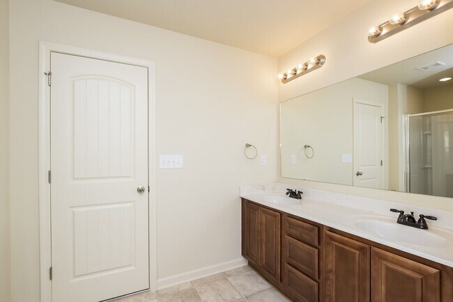 Building Photo - 231 Jefferson Ave