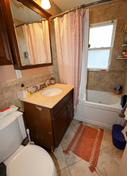 Building Photo - 55 Hobart St