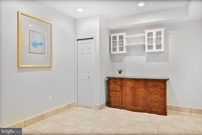 Building Photo - 23234 Evergreen Ridge Dr
