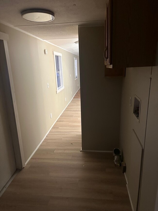 Building Photo - Bryson Mobile Home