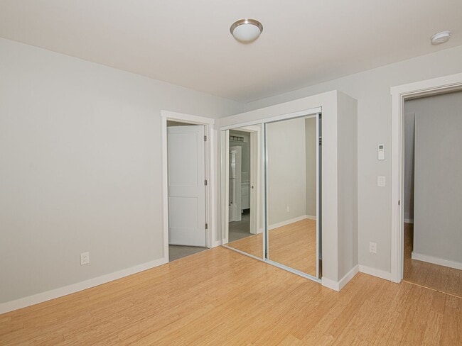 Building Photo - $300 off first month! Pristine 1-bdrm designer remodel. 1898 Kerns duplex with A/C, 1 block to 28th