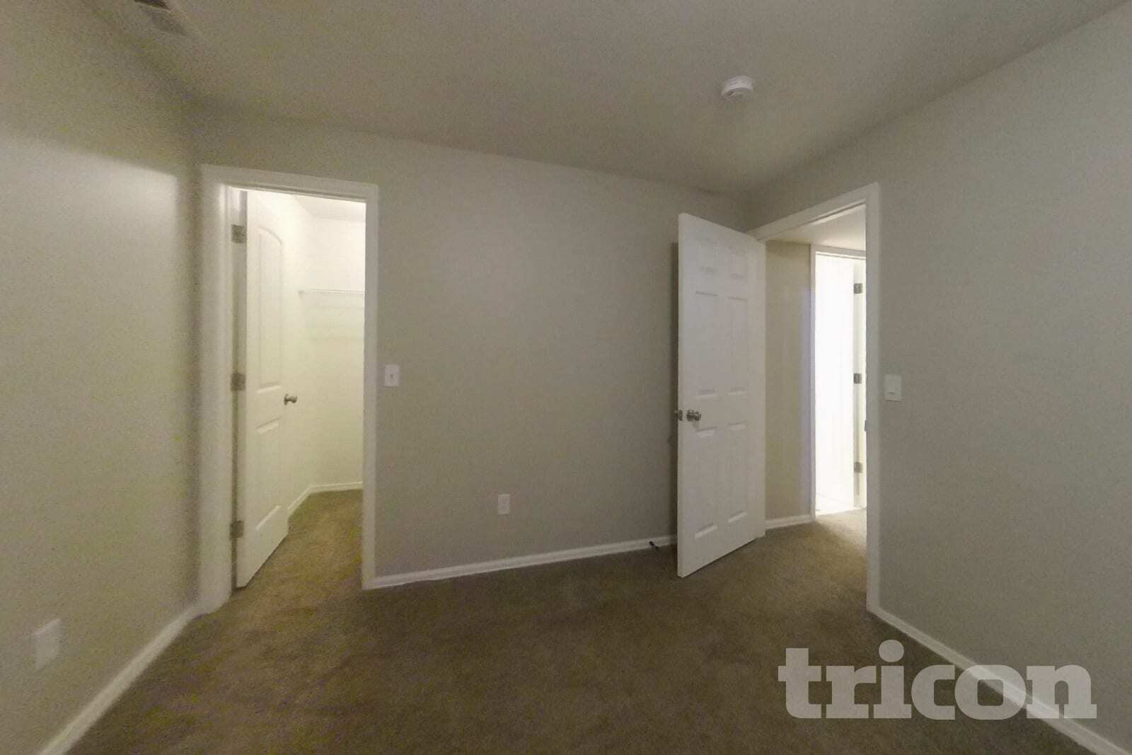 Building Photo - 8195 Radcliff Dr