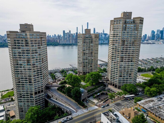 Building Photo - 7004 JFK Blvd E