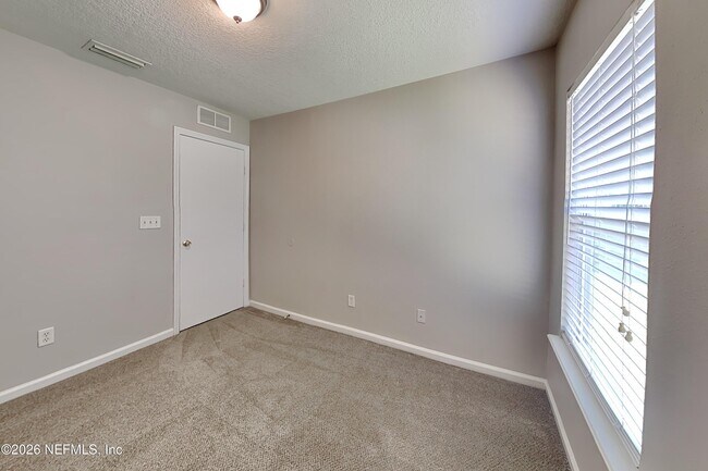 Building Photo - 137 Brays Island Ln