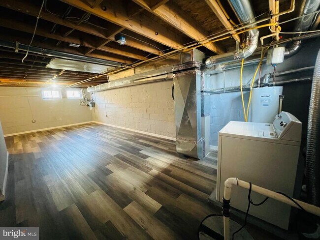 Building Photo - 7308 Berkshire Rd