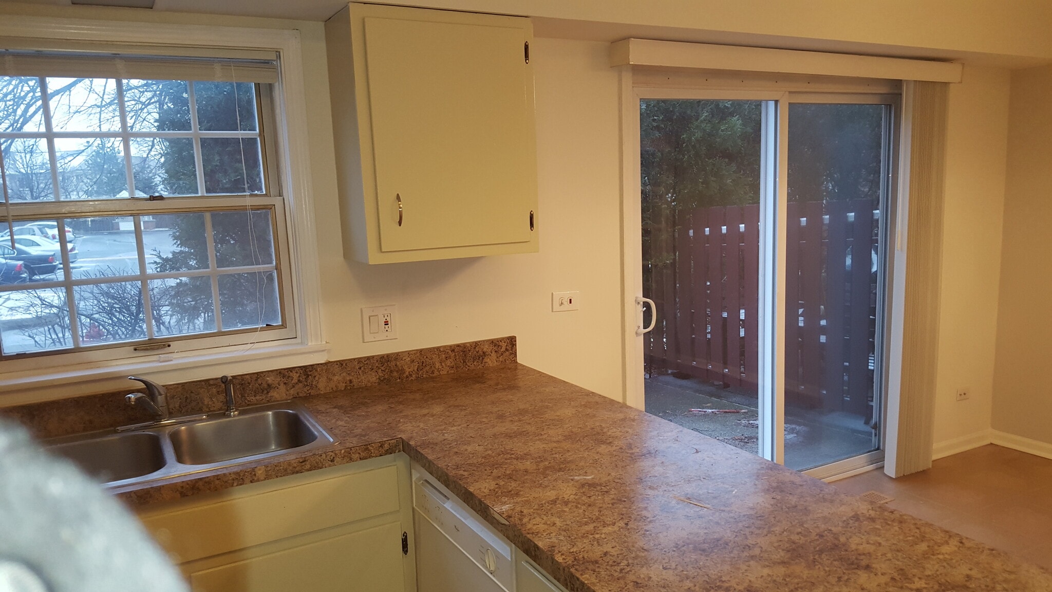 Building Photo - 2132 Rugen Rd