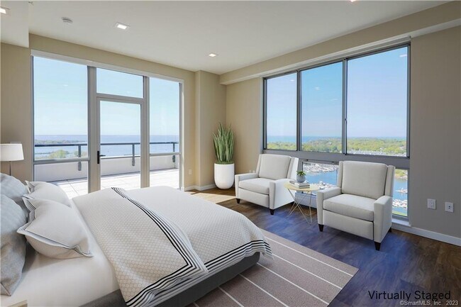 Building Photo - 850 Pacific St