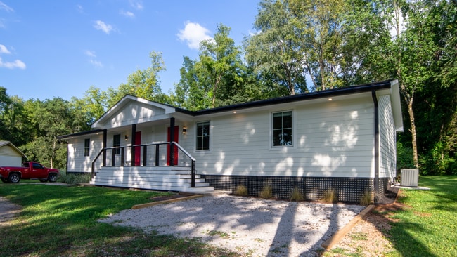 Primary Photo - 639 Kirtley Way