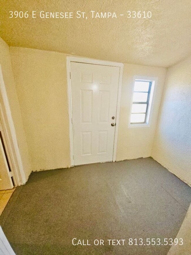 Building Photo - 3906 E Genesee St