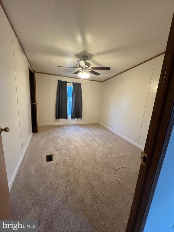 Building Photo - 5738 Big Stone Beach Rd