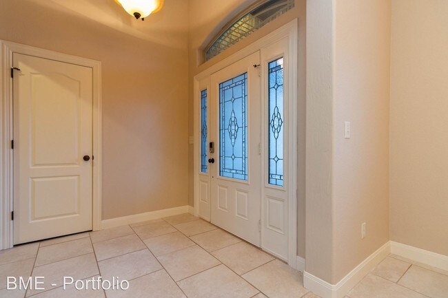 Building Photo - 4 br, 2 bath House - 6717 Blossom