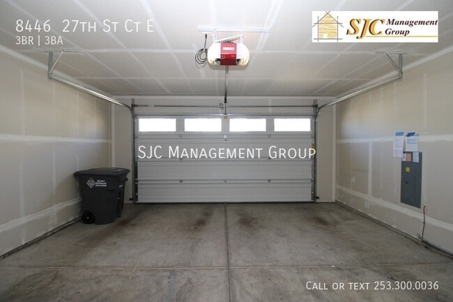 Building Photo - 8446 27th St Ct E