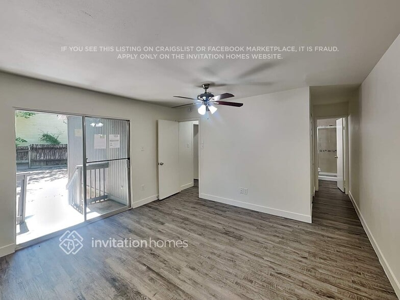 Building Photo - 6 Canyon Oak Pl