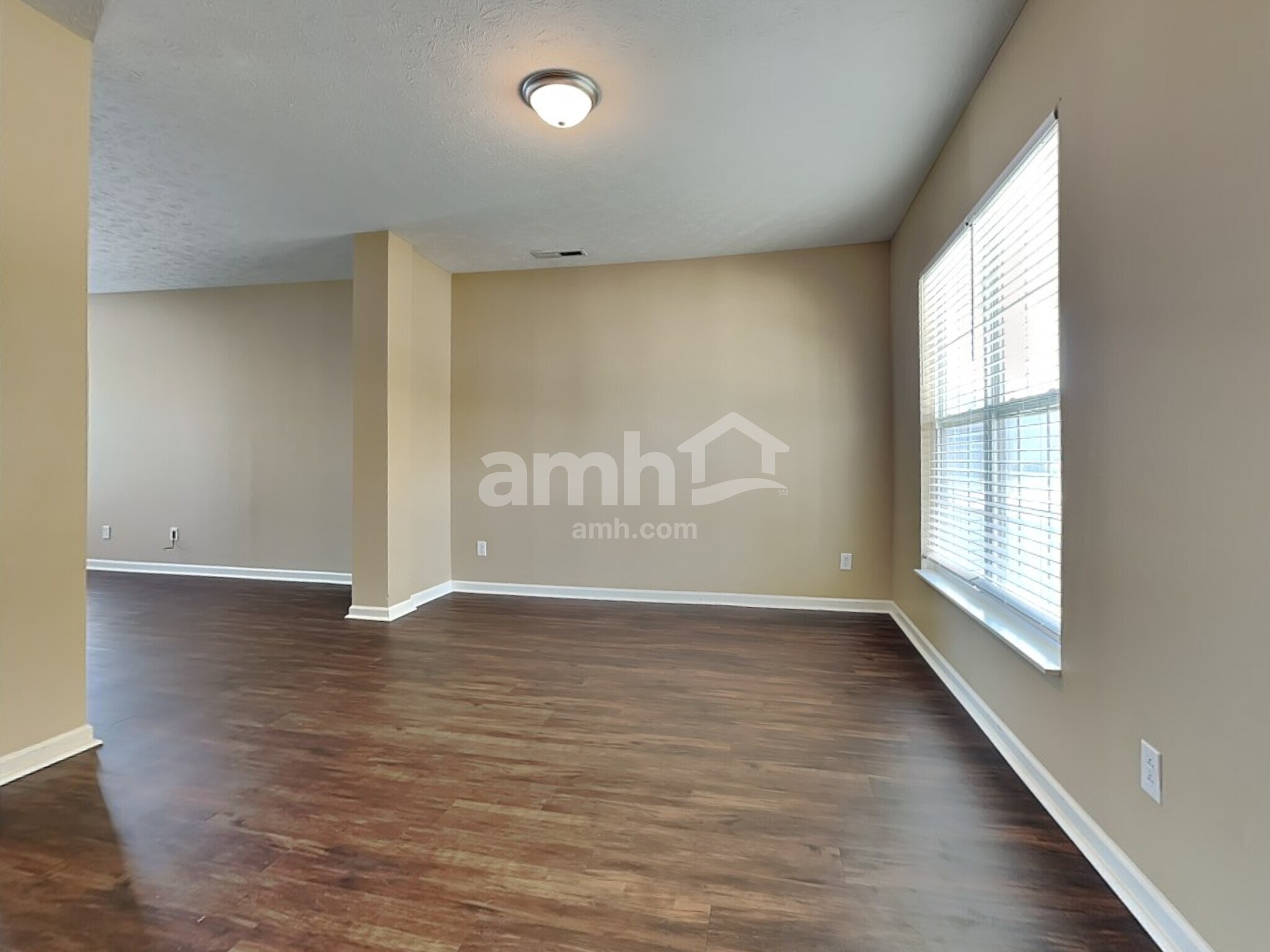 Building Photo - 12134 Carriage Stone Dr