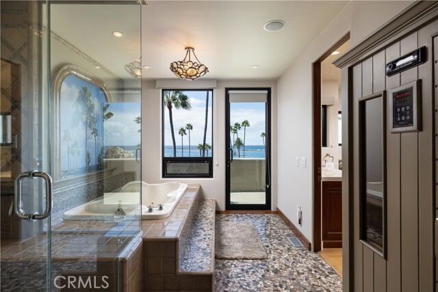 Building Photo - 2901 Ocean Blvd