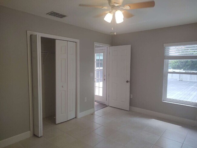 Building Photo - "Spacious 4-Bedroom with 3 Full Baths - 2,...