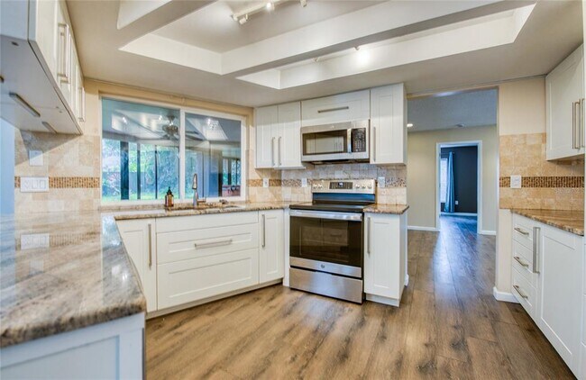 Building Photo - 2143 Salisbury Ct