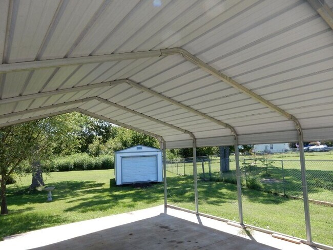 Building Photo - 502 Bloomfield Ct