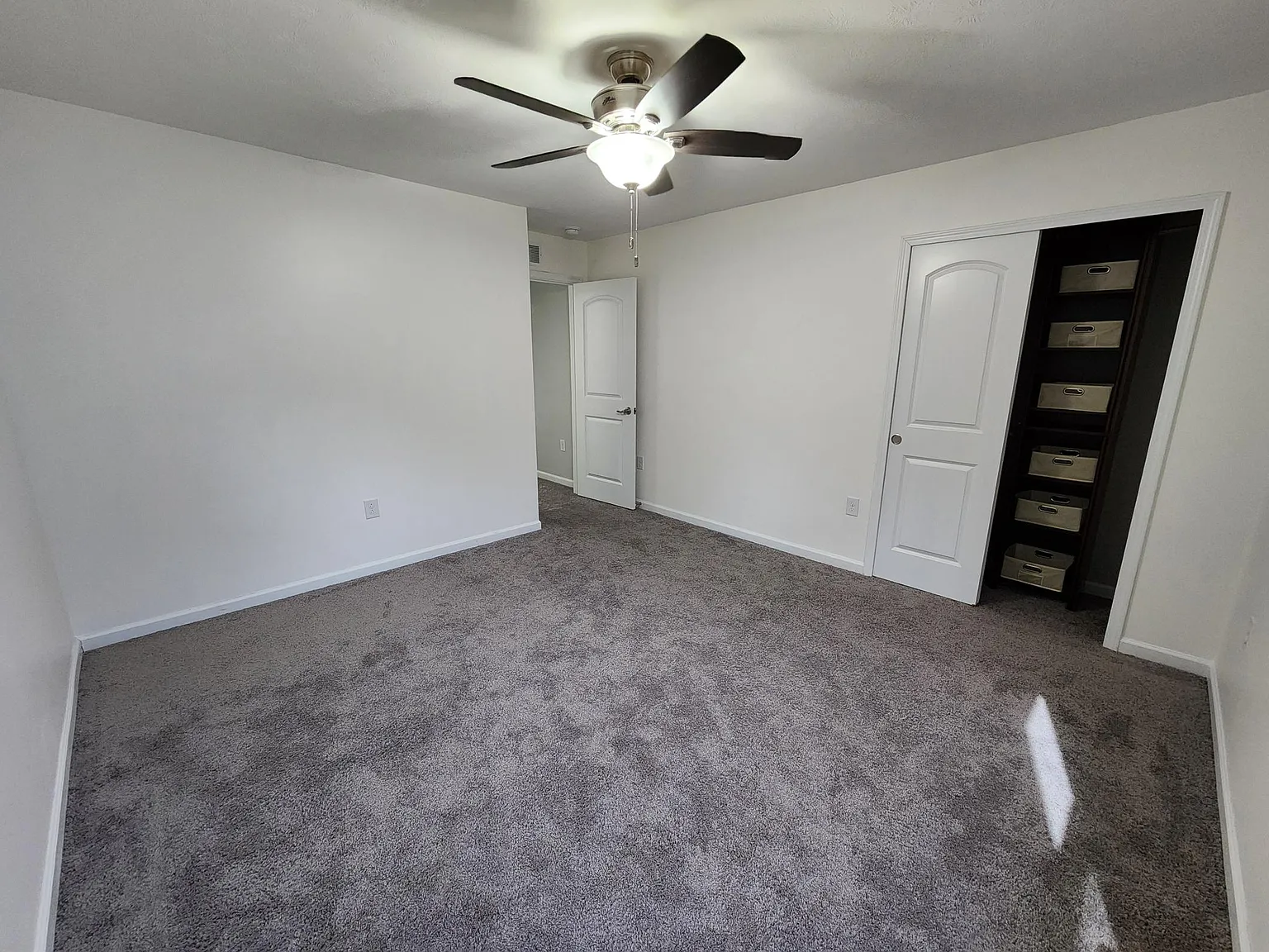 Building Photo - 4812 Jessica Suzanne Dr