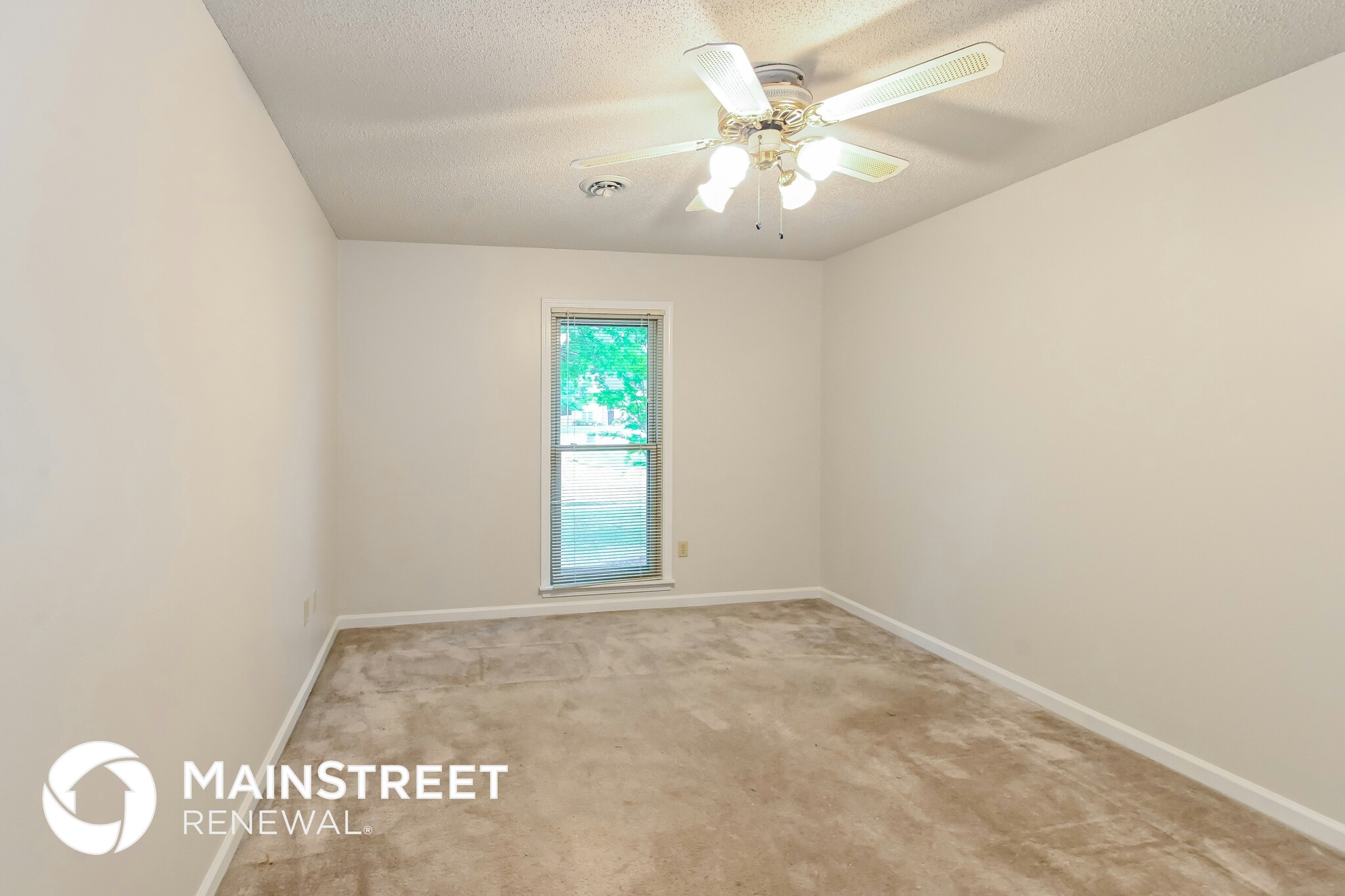Building Photo - 4415 Richmond Cir S