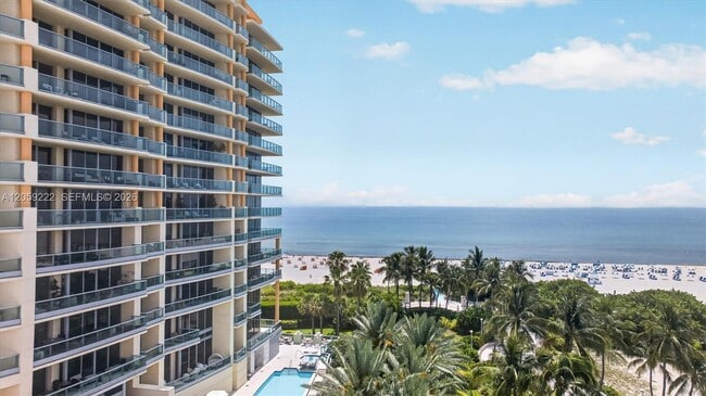 Building Photo - 1455 Ocean Dr