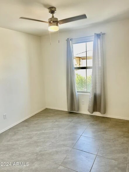 Building Photo - 2923 W Monte Way