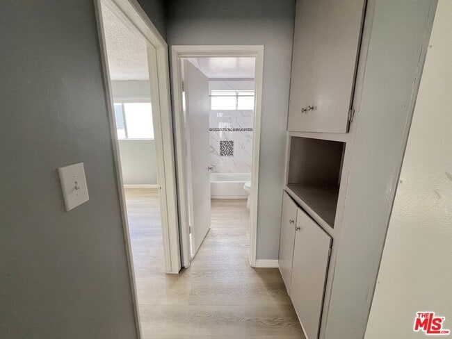 Building Photo - 1426 Orange Grove Ave