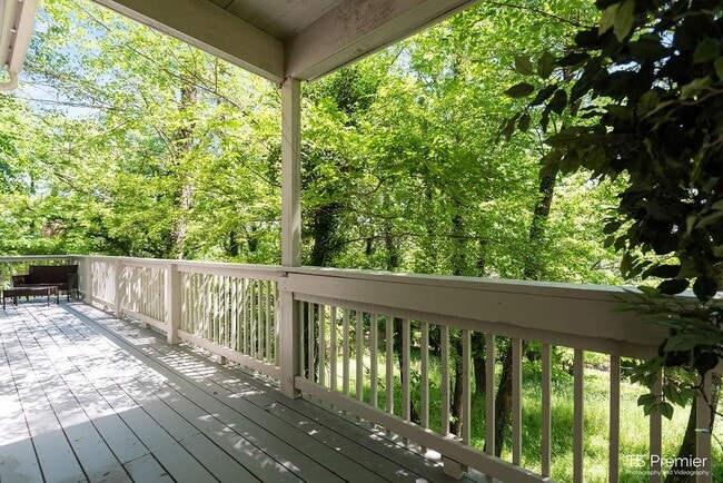 Building Photo - 50 Garvin Dr