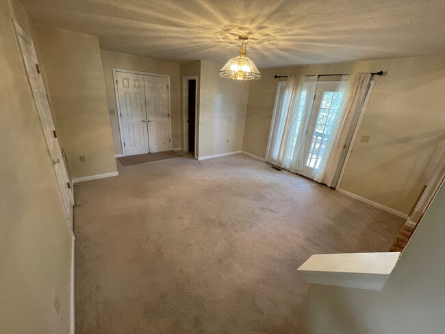 Building Photo - 45586 Curley Ct