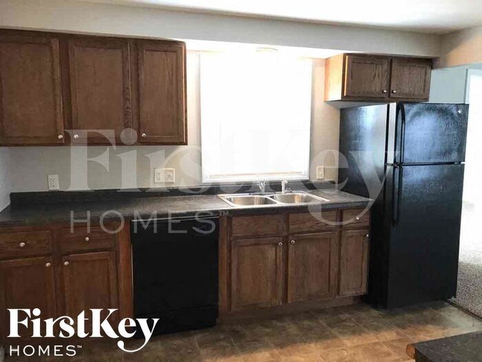 Building Photo - 10153 Lawnhaven Dr