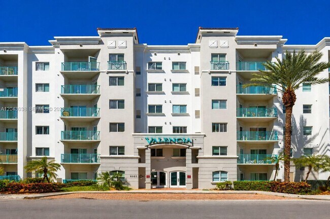 Building Photo - 6001 SW 70th St